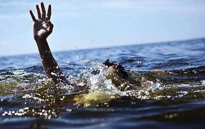 Nam sinh ĐH Xây Dựng bị đuối nước khi đi tiếp sức mùa thi Ảnh 2