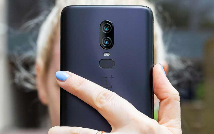 Không nghe lén nhưng tồi tệ hơn smartphone đang quay trộm người dùng Ảnh 2