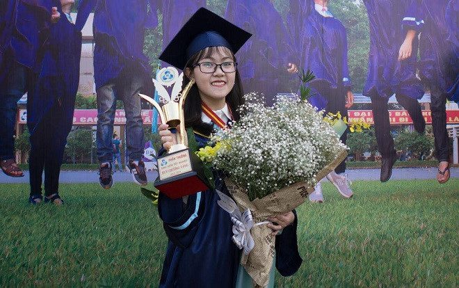 Không phải chàng trai nào cả, cô gái này mới là người tốt nghiệp thủ khoa kỹ sư của Đại học Bách khoa Ảnh 2