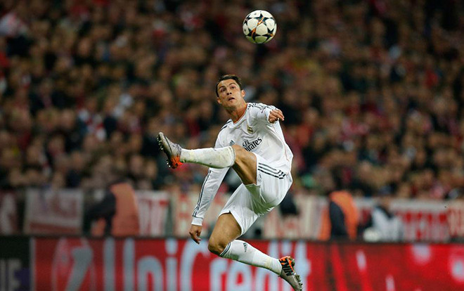 Cristiano Ronaldo sắp 'đầu quân' cho Facebook, bỏ túi luôn gần 230 tỷ đồng Ảnh 2