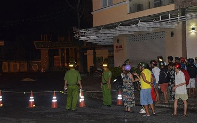 Rơi từ tầng 3 khách sạn xuống đất, Việt kiều thiệt mạng ngay trước khi trận đấu giữa Pháp và Uruguay diễn ra Ảnh 2