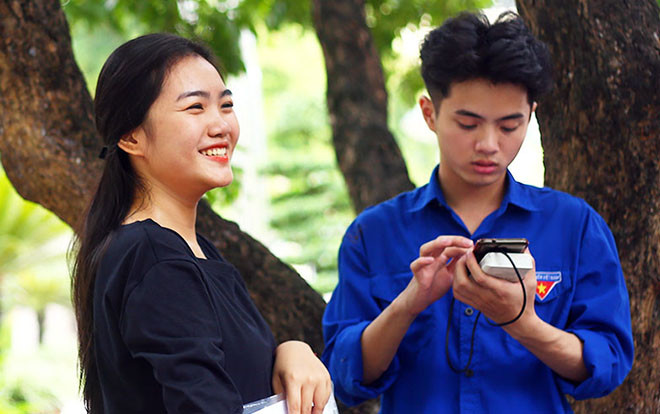 Thi năng khiếu vào Học viện Báo chí & Tuyên truyền: Thế hệ hotgirl, hotboy tiếp theo là đây chứ đâu! Ảnh 2