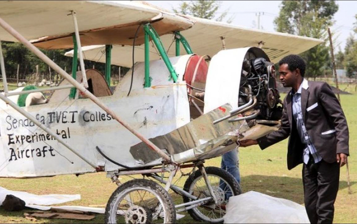 Nhờ xem YouTube, những người này đã học và làm được nhiều thứ không tưởng Ảnh 2