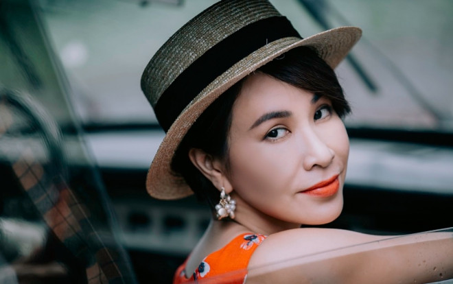 MV 'Đại lộ tan vỡ': Uyên Linh cùng Trương Thanh Long tái hiện loạt thước phim kinh điển thế giới Ảnh 2