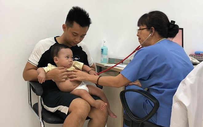 Được Hằng Túi chăm sóc trong khi mẹ đi chữa bệnh tâm thần, tình trạng của con trai Bella hiện ra sao? Ảnh 2