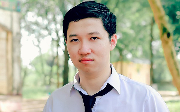 Chi tiết điểm thi THPT quốc gia của 'cậu bé Google' Phan Đăng Nhật Minh: Cao nhất 9,6; thấp nhất 6,25 Ảnh 2