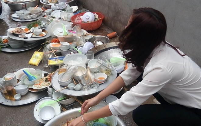 Chê trách người yêu vì chỉ phải rửa 25 mâm bát còn 'xị mặt', thanh niên được cư dân mạng quyên góp gạch đá để xây biệt thự Ảnh 2