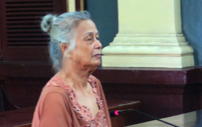 Những hũ mắm kinh hoàng của bà Việt kiều Úc đổ đốn ở cận kề tuổi 80 Ảnh 2