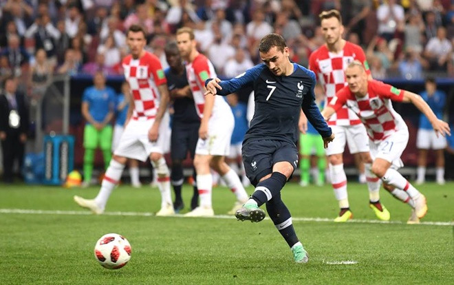 Trọng tài và VAR khiến Croatia bị quả phạt đền oan trước Pháp? Ảnh 2