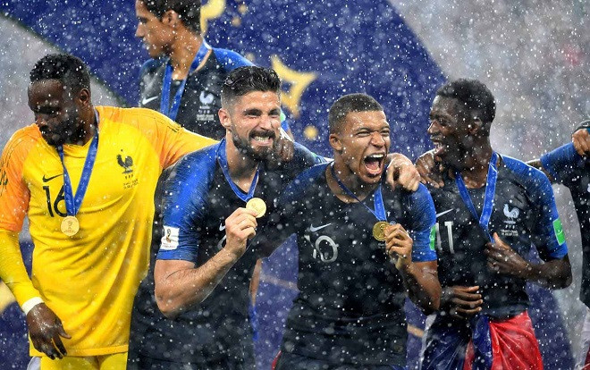 Tuyển Pháp vô địch World Cup nhờ có 15 cầu thủ gốc châu Phi Ảnh 2