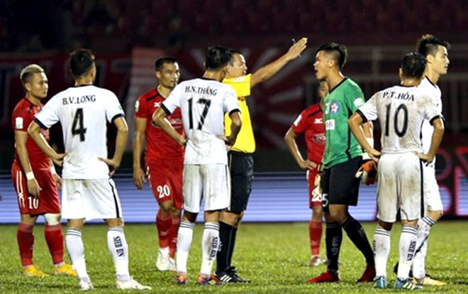 V.League 'đại loạn' như thế nào trong mùa World Cup 2018? Ảnh 2