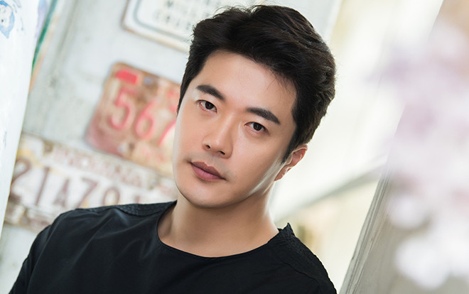 Đời cũng như phim, Kwon Sang Woo đều 'lụy tình' đến khó tin Ảnh 2