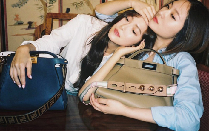 Cặp chị em sang chảnh Jessica - Krystal tình cảm, đẹp xuất thần trong bộ ảnh mới Ảnh 2