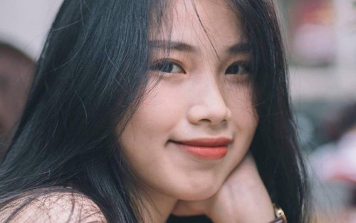 Xuất hiện nữ sinh Ngoại thương xinh đẹp ‘không góc chết’ lọt vào Chung khảo Hoa hậu Việt Nam 2018 Ảnh 2