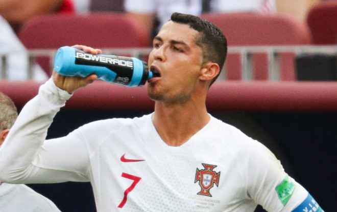 Hoá ra thắng thua trong bóng đá không chỉ là kĩ năng và chiến thuật mà dinh dưỡng cũng rất quan trọng Ảnh 2