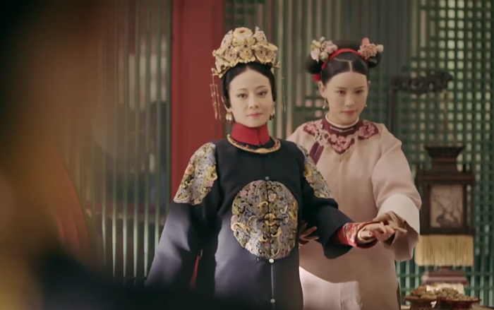 Xem phim Tập 1 và 2 'Diên Hi Công lược': Cao Quý phi bá đạo ngang tàng, gieo oán khắp hậu cung Ảnh 2
