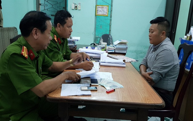 Nhóm đồng tính nữ giả công an 'tống tiền' người đàn ông nước ngoài Ảnh 2