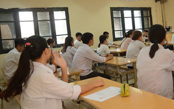 Học sinh Sơn La sau vụ nghi gian lận điểm: 'Có bạn trầm cảm, nhốt mình trong nhà' Ảnh 2