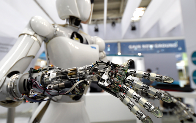 Loạt robot cảnh sát tưởng chỉ xuất hiện trong phim Hollywood mà lại có thật cả rồi Ảnh 2