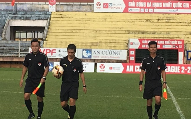 Trọng tài Việt Nam bị chửi, 'tố' đá kèo, đánh tỷ số Ảnh 2