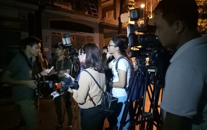 Họp báo khẩn ngay trong đêm về vụ điểm thi tại Sơn La: Đã phát hiện có sai phạm Ảnh 2