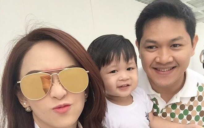 Bị phát hiện tòm tem bạn gái cũ, vợ bắt chọn 1 trong 2, chồng tuyên bố chọn hết vì 'không muốn làm ai buồn' Ảnh 2