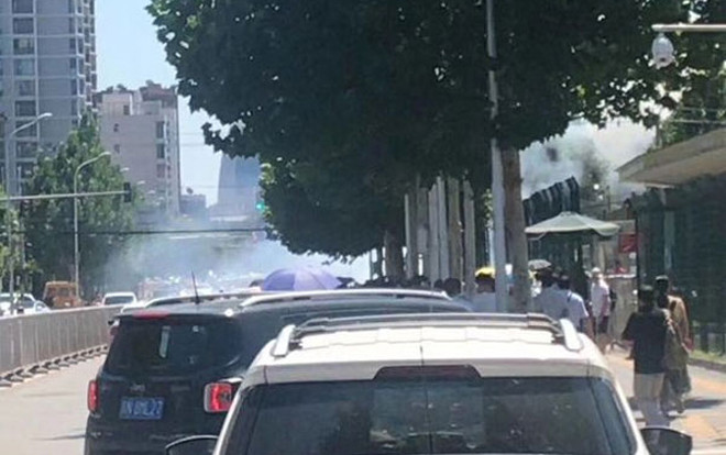 Đánh bom trước trụ sở Đại sứ quán Mỹ tại Bắc Kinh Ảnh 2