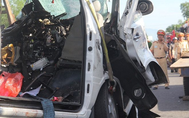 Hé lộ nguyên nhân ban đầu vụ xe rước dâu gặp nạn thảm khốc khiến 13 người tử vong Ảnh 2