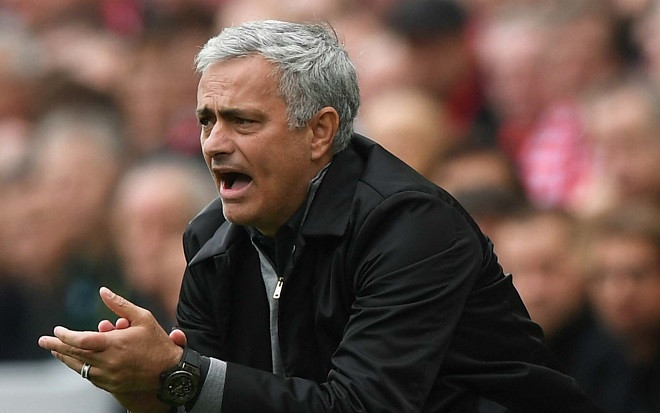 3 lý do có thể khiến Mourinho sớm bị M.U tống cổ Ảnh 2