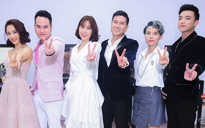 HOT: ‘Bộ sậu quyền lực’ chính thức xuất hiện tại vòng Giấu mặt - The Voice Kids 2018 Ảnh 2