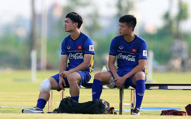 Công Phượng phải dự bị cho Văn Quyết và Anh Đức? Ảnh 2