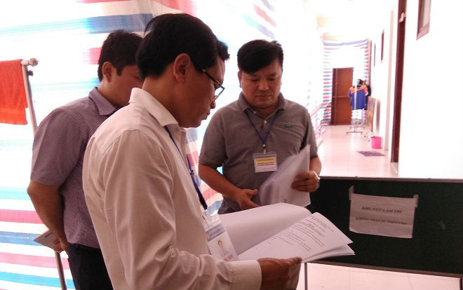 Nghi vấn bao che sai phạm trong chấm thi: Lãnh đạo tỉnh Hòa Bình nói gì? Ảnh 2