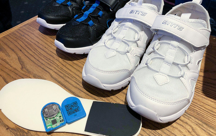 Biti’s ra mắt giày thông minh có khả năng đếm bước đi và định vị GPS Ảnh 2