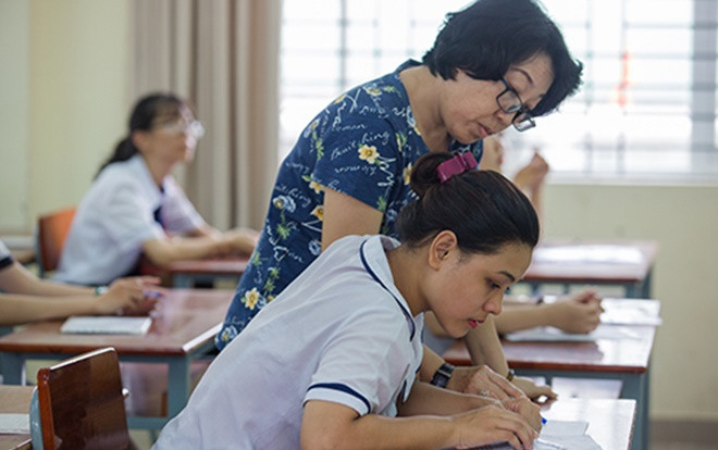 Đại học muốn tổ chức thi tuyển riêng, nhưng lo tốn kém Ảnh 2