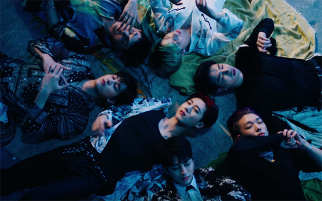 iKON từng phải 'xin phép' để đăng bài lên mạng xã hội, đây là lý do vì sao Ảnh 2