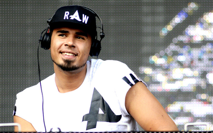 Có người bà tuyệt vời đến như thế này, anh là nhất rồi đấy DJ Afrojack ạ! Ảnh 2