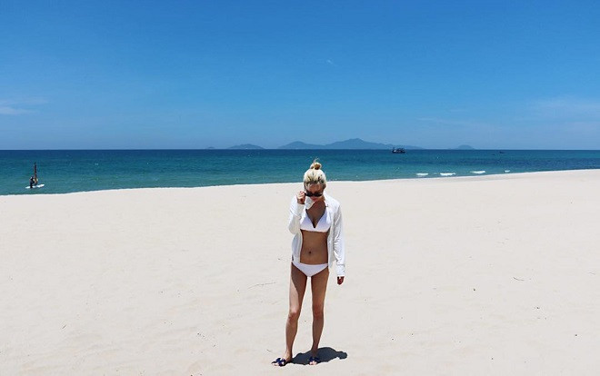 Tiểu thư nhà tỷ phú giàu nhất Singapore khoe ảnh du lịch tại Đà Nẵng cùng hội bạn thân sang chảnh Ảnh 2