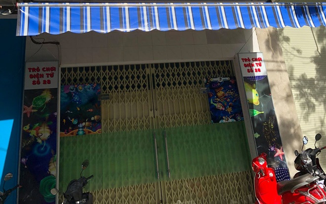 Hoảng hồn phát hiện nhân viên quán game chết trong tư thế treo cổ ở nhà vệ sinh Ảnh 2