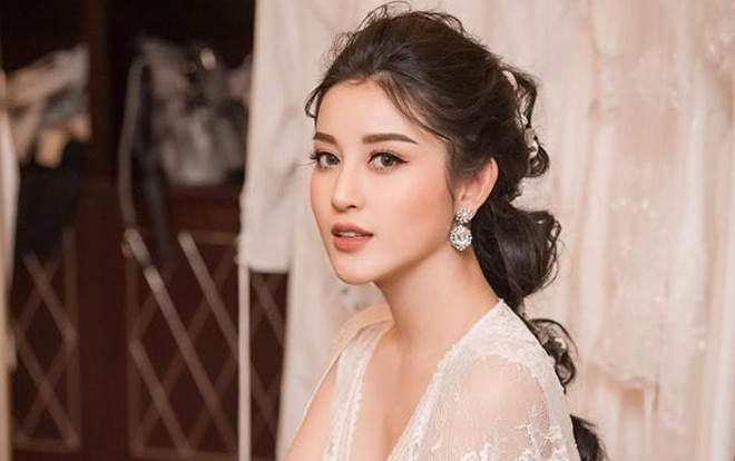 Không phải cuối năm nay như đồn đoán, Huyền My lên tiếng về thời gian 'theo chồng về dinh' Ảnh 2