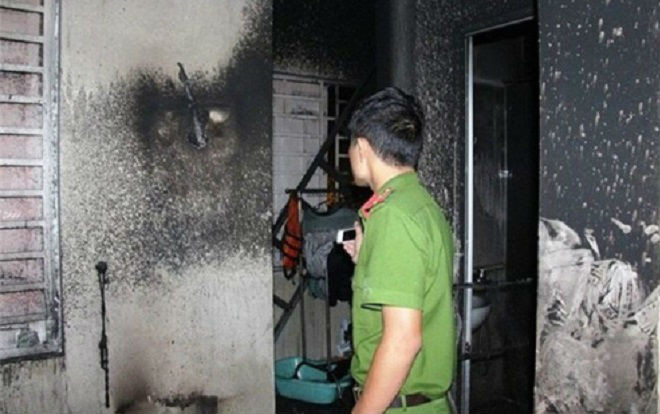 Nhà trọ bốc cháy dữ dội, cô gái trẻ thuê phòng tử vong thương tâm Ảnh 2
