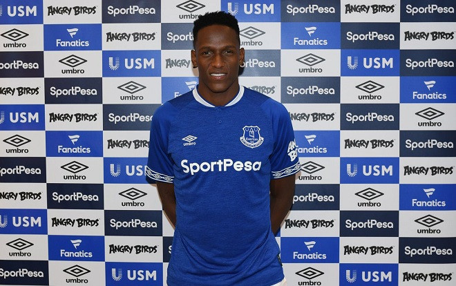 Sao Barca 'phũ phàng' từ chối M.U, chính thức ra mắt Everton Ảnh 2