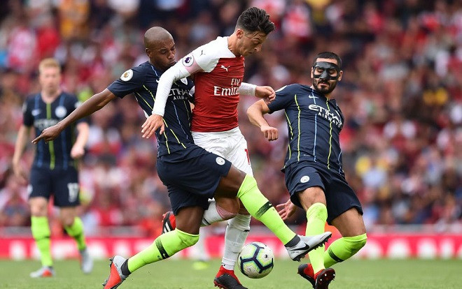 Thi đấu bạc nhược, Arsenal nhận thất bại đau đớn trước Man City Ảnh 2