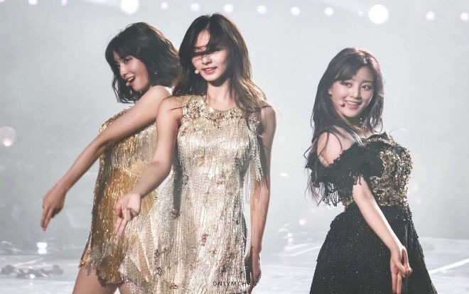 TWICE cover hit của 'Ong chúa' Beyonce': Quá nhiều khoảnh khắc 'bánh bèo' trên một sân khấu nữ quyền hừng hực! Ảnh 2