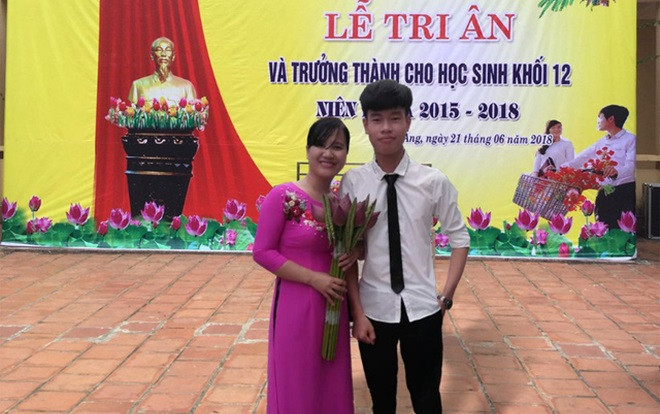 Nam sinh thuộc hộ nghèo đạt 27,25 điểm thi khối C Ảnh 2