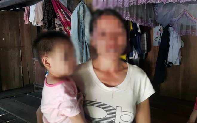 Nỗi đau người mẹ có con 18 tháng tuổi bị nhiễm HIV ở Phú Thọ: 'Tôi thương con còn nhỏ đã mắc bệnh, rồi tương lai sẽ ra sao' Ảnh 2