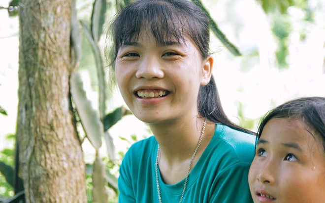 Nữ thủ khoa dân tộc Mường từng gạt nước mắt từ bỏ giảng đường: 'Nhờ cô giáo và mọi người, em được đi học rồi!' Ảnh 2