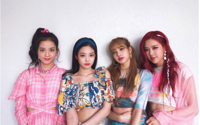 Jennie (Black Pink) đụng độ Jihyo (TWICE): 1 chiếc áo nhưng khiến cả triệu fan 'tan chảy' Ảnh 2