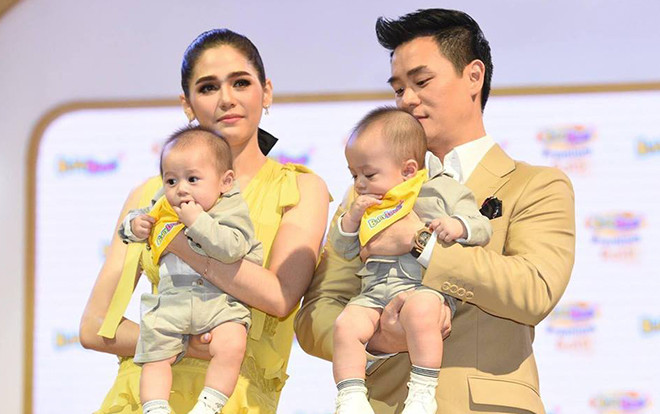 Cuộc sống viên mãn sau khi lên xe hoa của mỹ nhân Chompoo Araya Ảnh 2