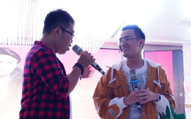 Huỳnh Lập và John Huy Trần tham dự sự kiện tự hào của cộng đồng LGBT tại Đồng Nai Ảnh 2