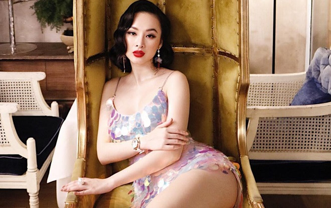 Tóc xoăn cổ điển nhưng Angela Phương Trinh lại mặc váy kiệm vải hết cỡ khoe vóc dáng nóng bỏng Ảnh 2